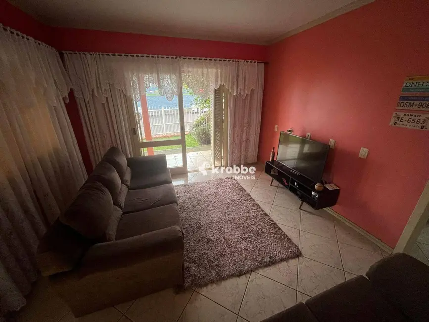 Casa com 3 quartos à venda, 450m2 em Teutonia - RS - imagem 6 Foto 6 de Casa com 3 quartos à venda, 450m2 em Teutonia - RS