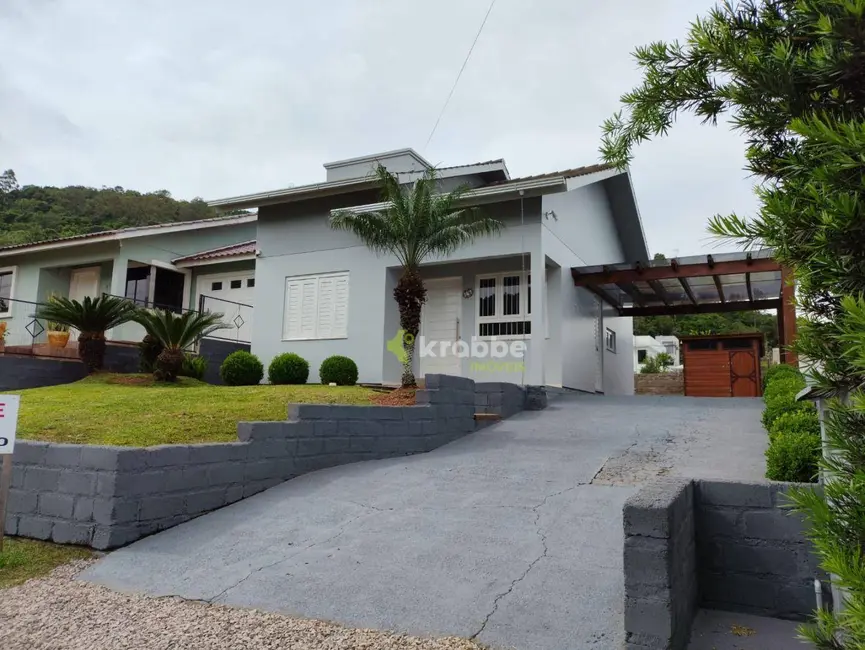 Foto 3 de Casa com 2 quartos à venda, 317m2 em Teutonia - RS