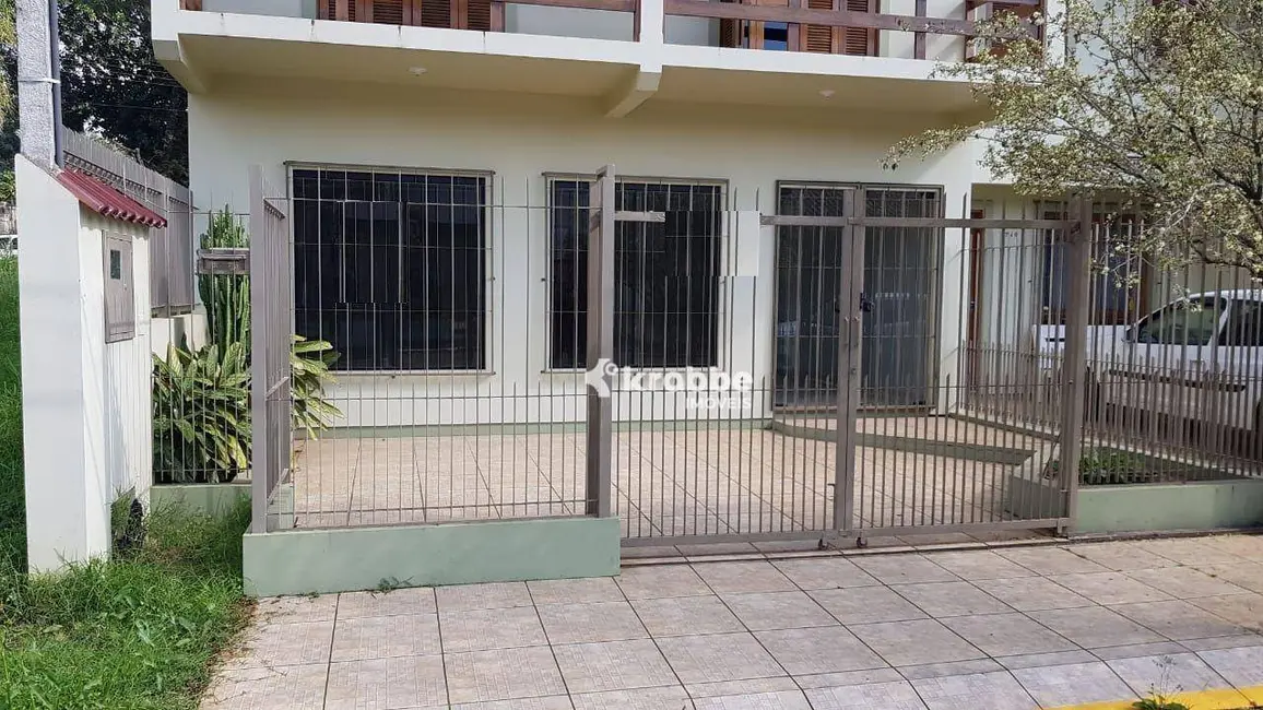 Foto 1 de Sala Comercial para alugar, 304m2 em Estrela - RS