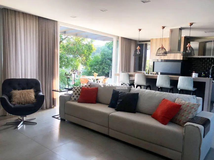 Foto 5 de Casa com 3 quartos à venda e para alugar, 558m2 em Estrela - RS