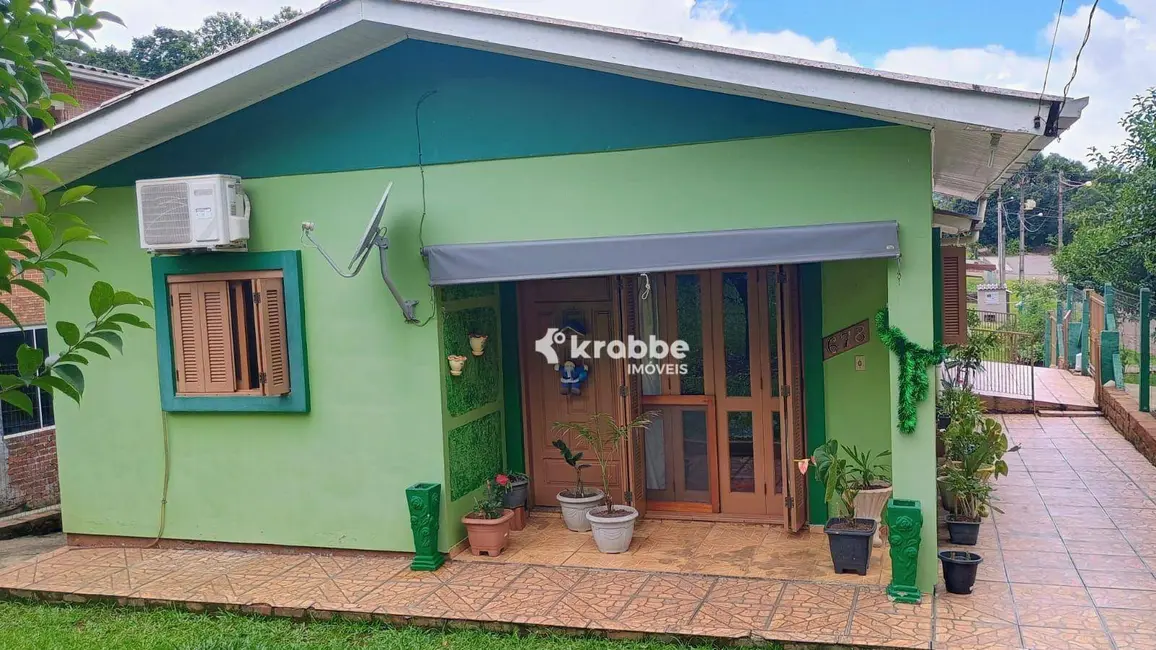 Foto 1 de Casa com 2 quartos à venda, 479m2 em Teutonia - RS