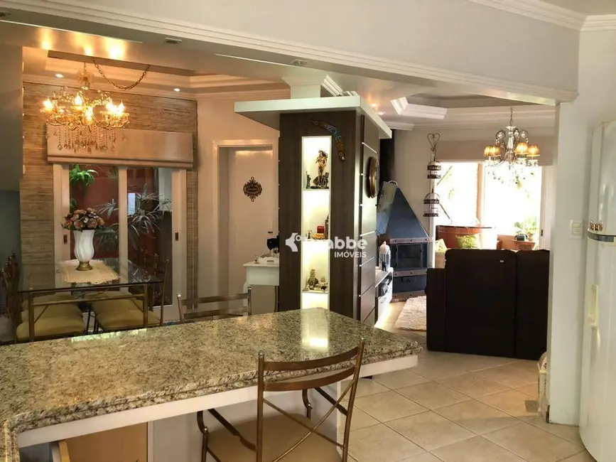 Foto 9 de Casa com 4 quartos à venda, 410m2 em Estrela - RS