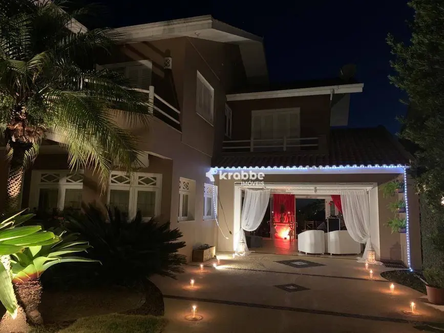 Foto 1 de Casa com 4 quartos à venda, 410m2 em Estrela - RS