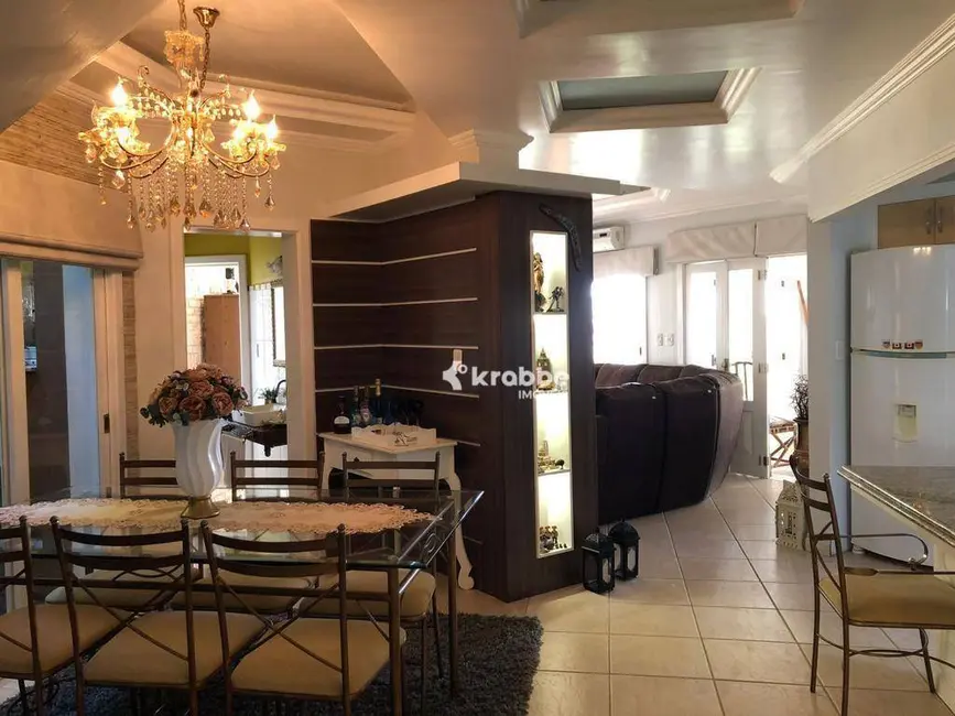 Foto 7 de Casa com 4 quartos à venda, 410m2 em Estrela - RS