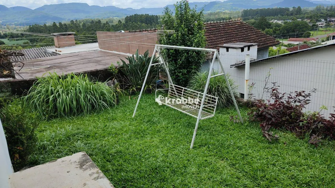 Casa com 2 quartos à venda, 363m2 em Languiru, Teutonia - RS - imagem 8 Foto 8 de Casa com 2 quartos à venda, 363m2 em Languiru, Teutonia - RS