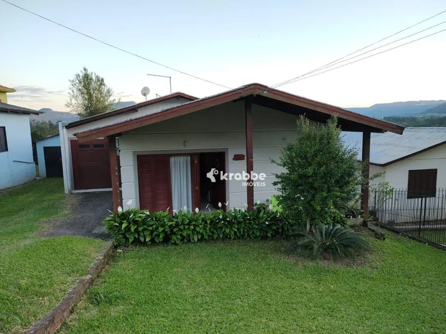 Foto 1 de Casa com 2 quartos à venda, 363m2 em Languiru, Teutonia - RS