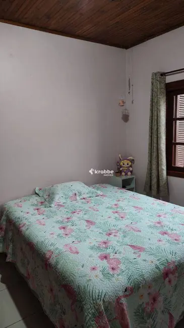 Casa com 2 quartos à venda, 363m2 em Languiru, Teutonia - RS - imagem 6 Foto 6 de Casa com 2 quartos à venda, 363m2 em Languiru, Teutonia - RS