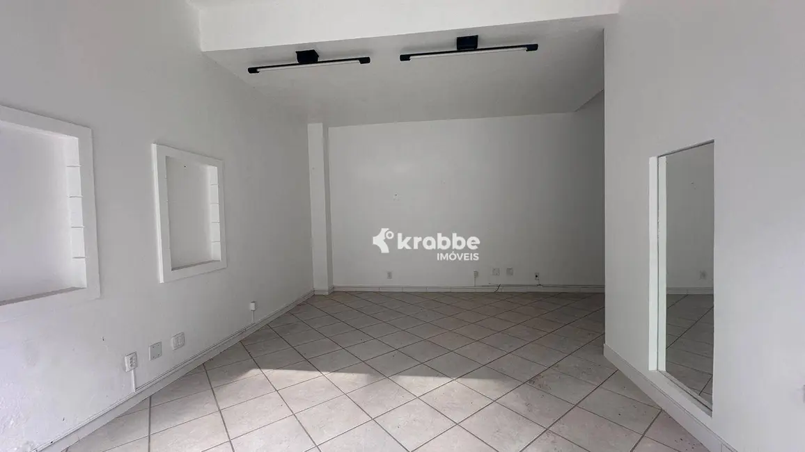 Foto 4 de Sala Comercial para alugar, 544m2 em Centro, Estrela - RS