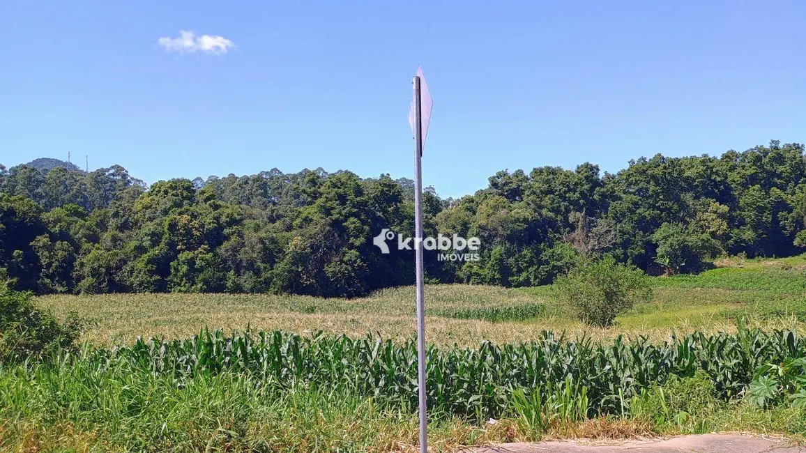 Foto 1 de Terreno / Lote à venda, 343m2 em Teutonia - RS