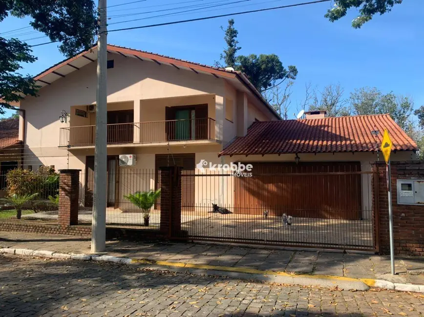 Casa com 5 quartos à venda, 1332m2 em Estrela - RS - imagem 2 Foto 2 de Casa com 5 quartos à venda, 1332m2 em Estrela - RS