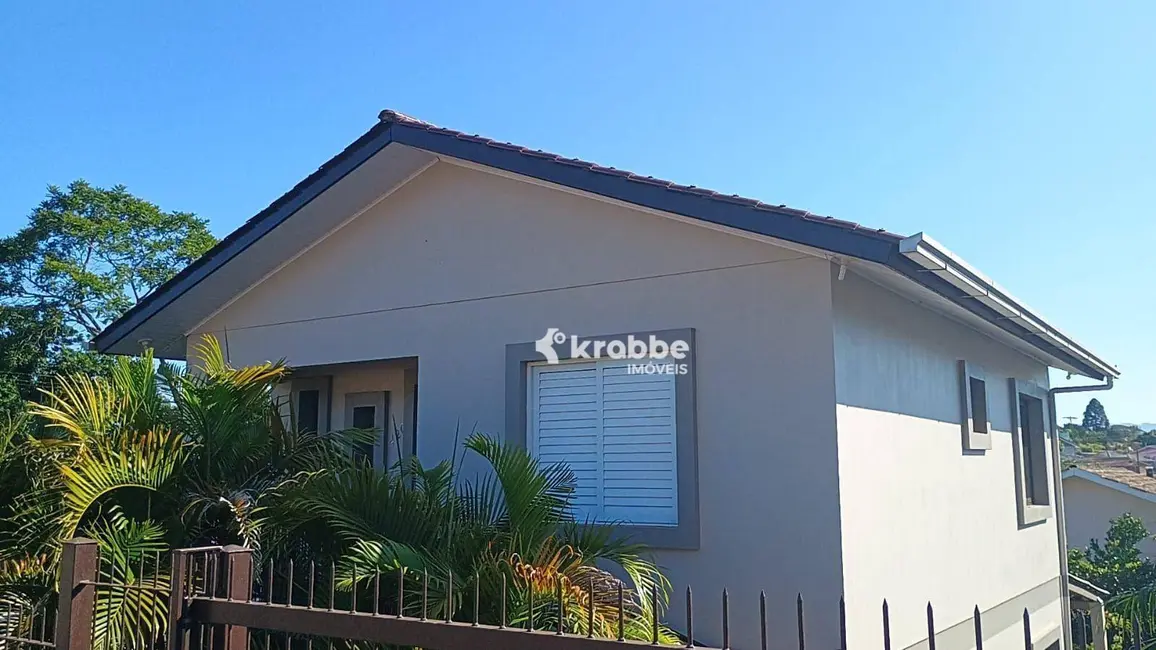 Casa com 4 quartos à venda, 360m2 em Teutonia - RS - imagem 1 Foto 1 de Casa com 4 quartos à venda, 360m2 em Teutonia - RS