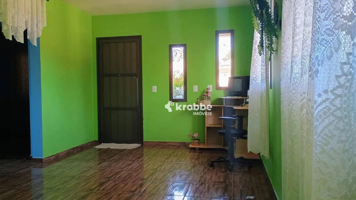 Casa com 4 quartos à venda, 360m2 em Teutonia - RS - imagem 4 Foto 4 de Casa com 4 quartos à venda, 360m2 em Teutonia - RS