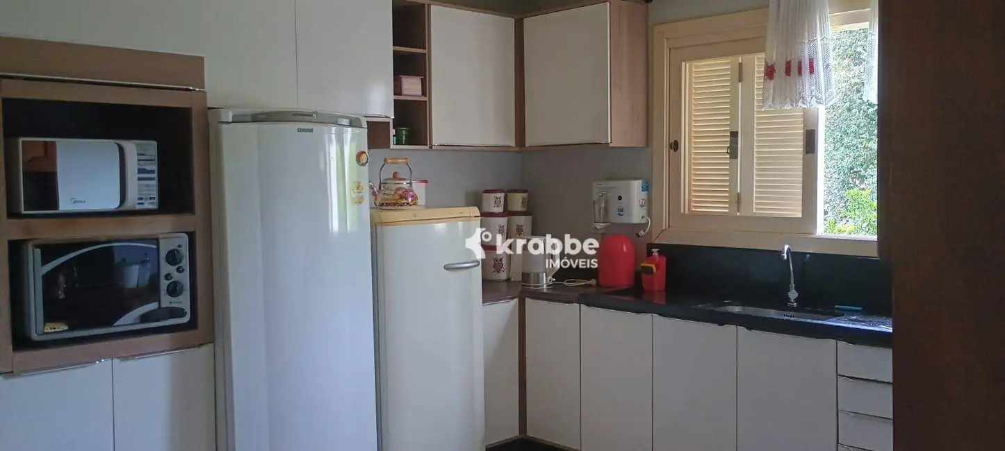 Foto 4 de Casa com 2 quartos à venda, 335m2 em Teutonia - RS