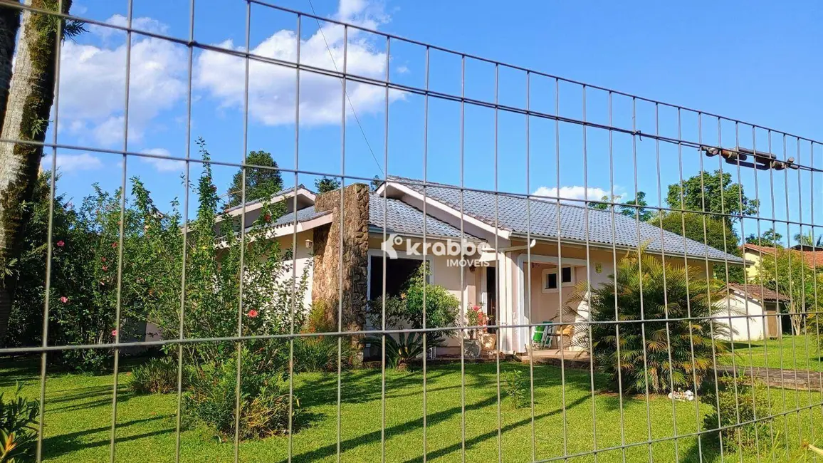 Foto 2 de Casa com 4 quartos à venda, 1974m2 em Teutonia - RS