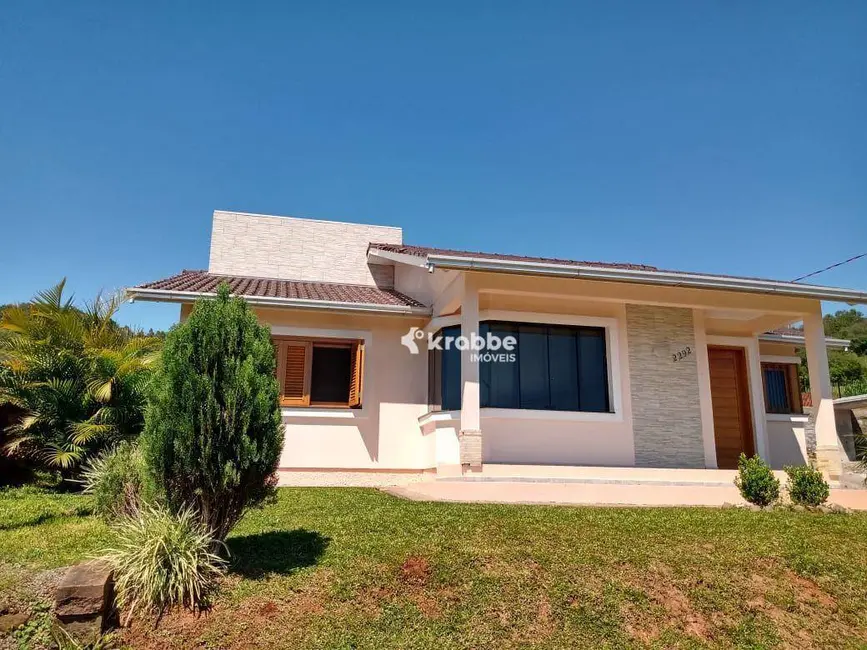 Foto 2 de Casa com 3 quartos à venda, 450m2 em Westfalia - RS
