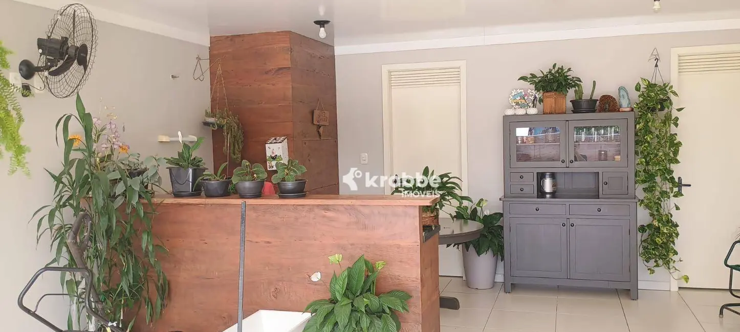 Foto 7 de Casa com 3 quartos à venda, 320m2 em Teutonia - RS