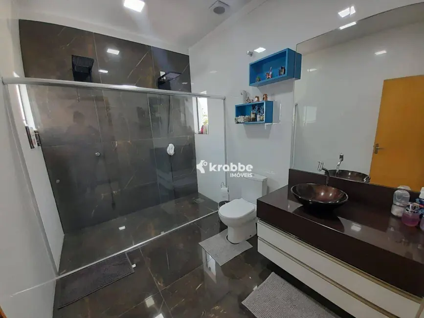 Foto 9 de Casa com 2 quartos à venda, 332m2 em Estrela - RS