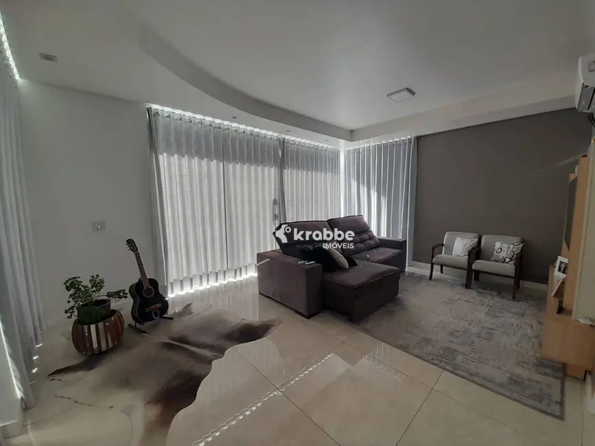 Foto 6 de Casa com 2 quartos à venda, 332m2 em Estrela - RS