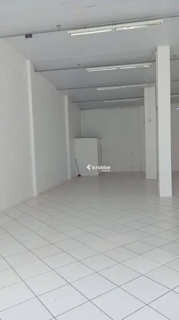 Foto 2 de Sala Comercial para alugar, 741m2 em Centro, Estrela - RS
