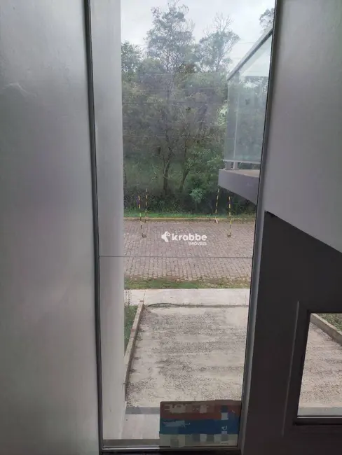 Sobrado com 2 quartos à venda, 105m2 em Teutonia - RS - imagem 5 Foto 5 de Sobrado com 2 quartos à venda, 105m2 em Teutonia - RS