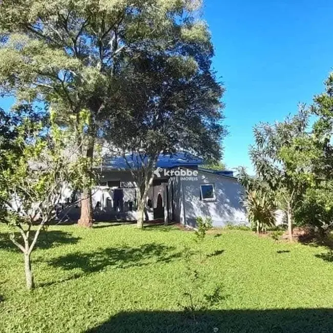 Foto 5 de Casa com 4 quartos à venda, 1147m2 em Teutonia - RS