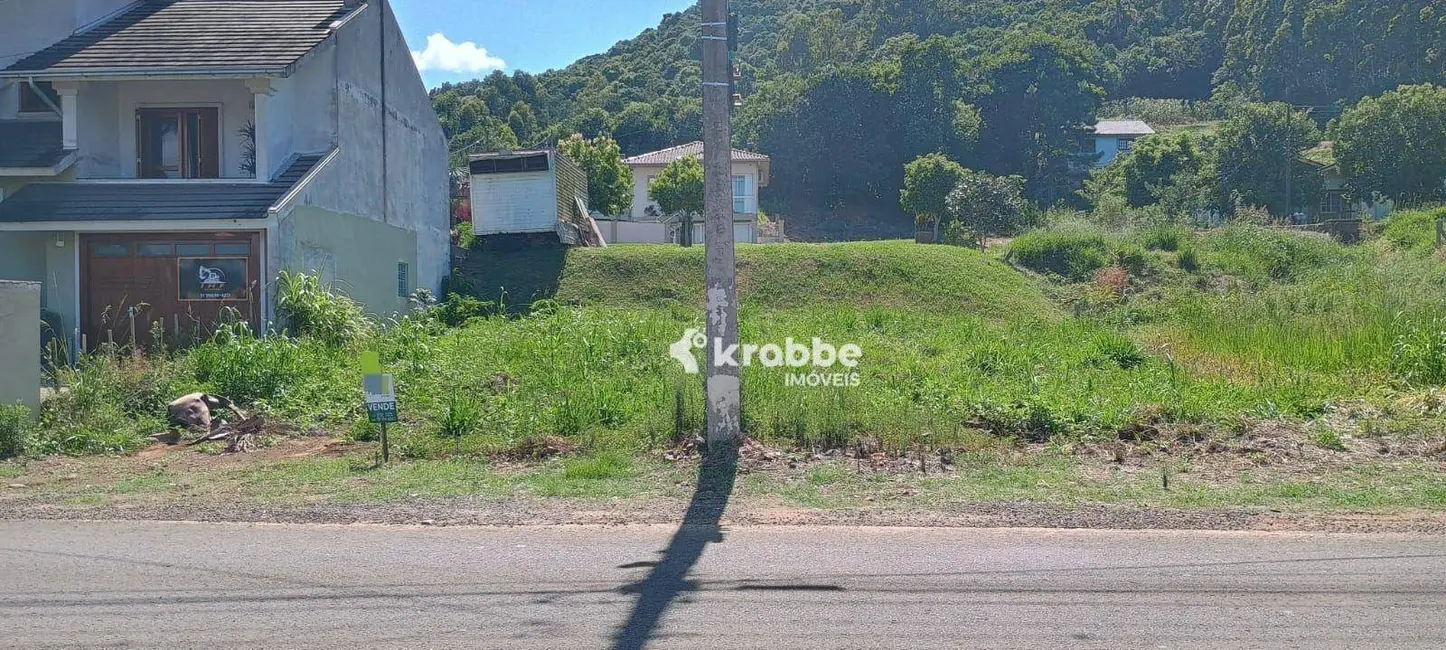 Foto 1 de Terreno / Lote à venda, 337m2 em Centro, Westfalia - RS