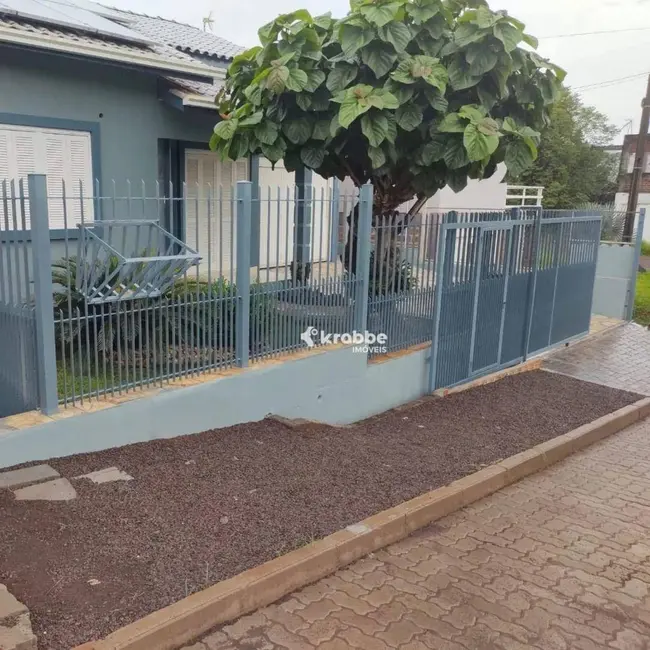 Foto 1 de Casa com 3 quartos à venda, 351m2 em Teutonia - RS