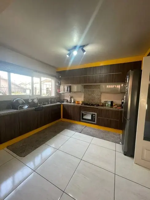 Foto 5 de Casa com 4 quartos à venda, 653m2 em Languiru, Teutonia - RS