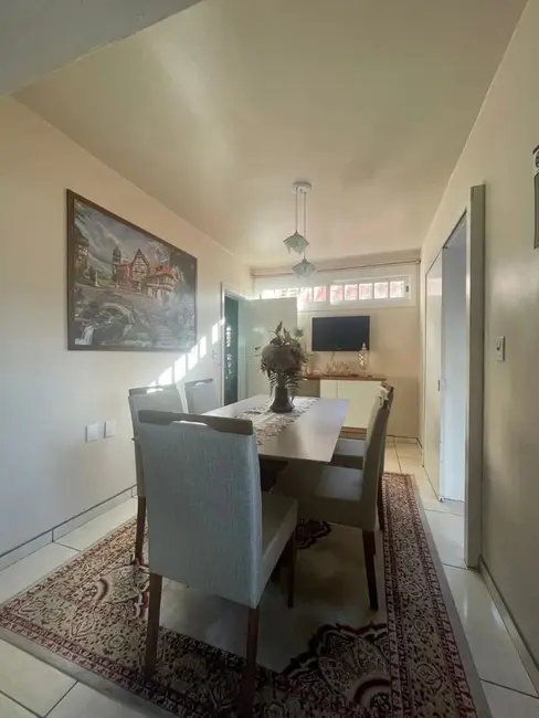 Foto 6 de Casa com 4 quartos à venda, 653m2 em Languiru, Teutonia - RS