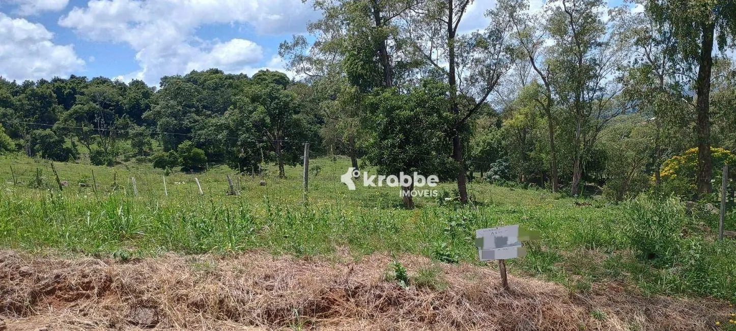 Foto 1 de Terreno / Lote à venda, 481m2 em Teutonia - RS