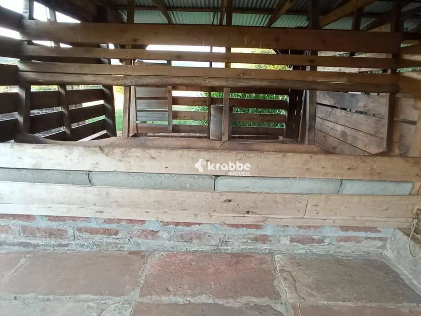 Chácara com 3 quartos à venda, 3600m2 em Linha Frank, Teutonia - RS - imagem 9 Foto 9 de Chácara com 3 quartos à venda, 3600m2 em Linha Frank, Teutonia - RS