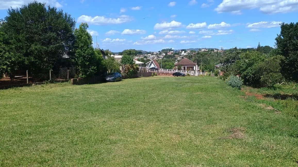 Foto 2 de Terreno / Lote à venda, 1900m2 em Teutonia - RS