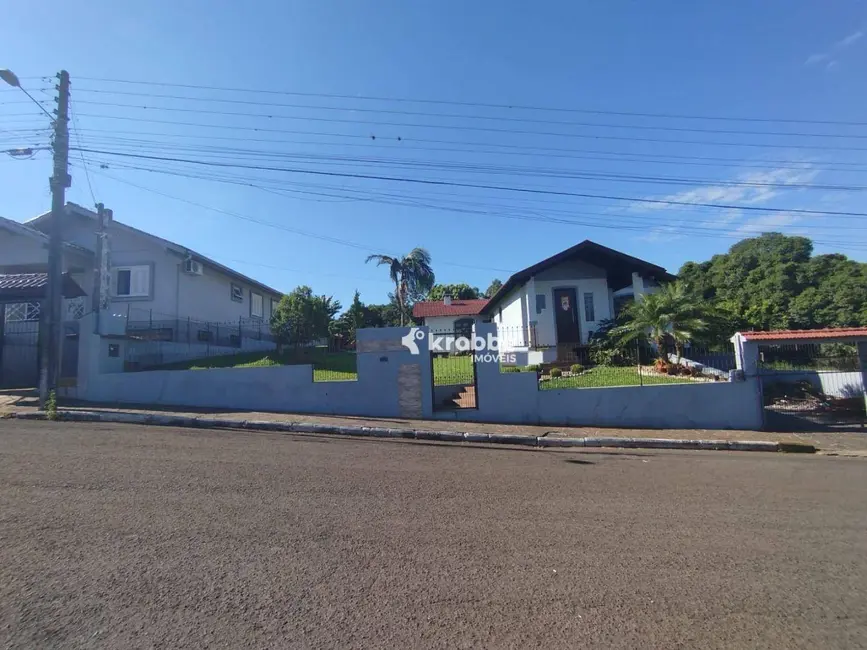 Casa com 4 quartos à venda, 720m2 em Teutonia - RS - imagem 4 Foto 4 de Casa com 4 quartos à venda, 720m2 em Teutonia - RS