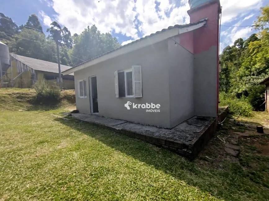 Foto 3 de Casa com 2 quartos à venda, 300m2 em Westfalia - RS