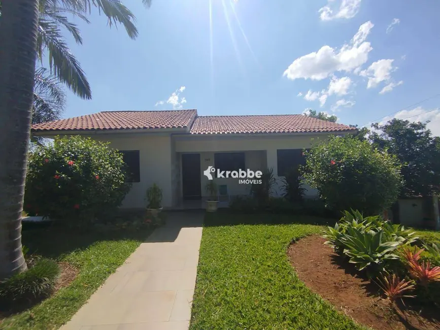 Foto 2 de Casa com 3 quartos à venda, 1130m2 em Teutonia - RS