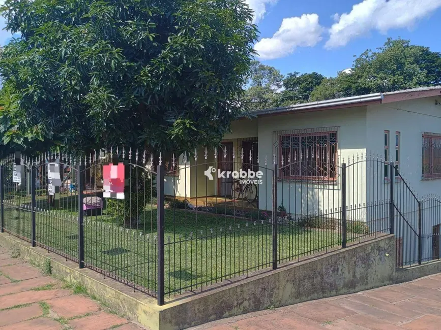 Foto 2 de Casa com 4 quartos à venda, 495m2 em Teutonia - RS