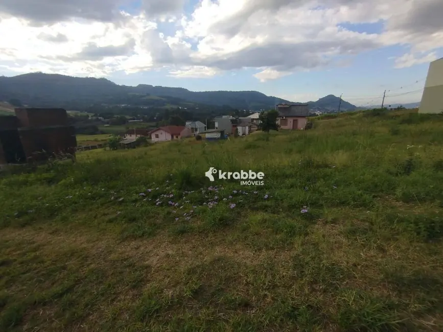 Foto 1 de Terreno / Lote à venda, 360m2 em Westfalia - RS