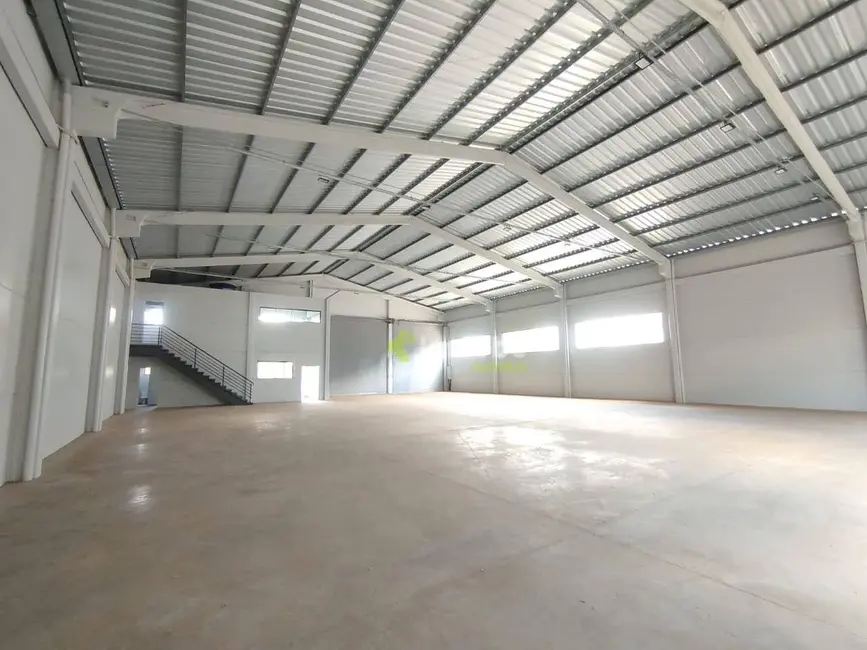 Armazém / Galpão para alugar, 800m2 em Estrela - RS - imagem 5 Foto 5 de Armazém / Galpão para alugar, 800m2 em Estrela - RS