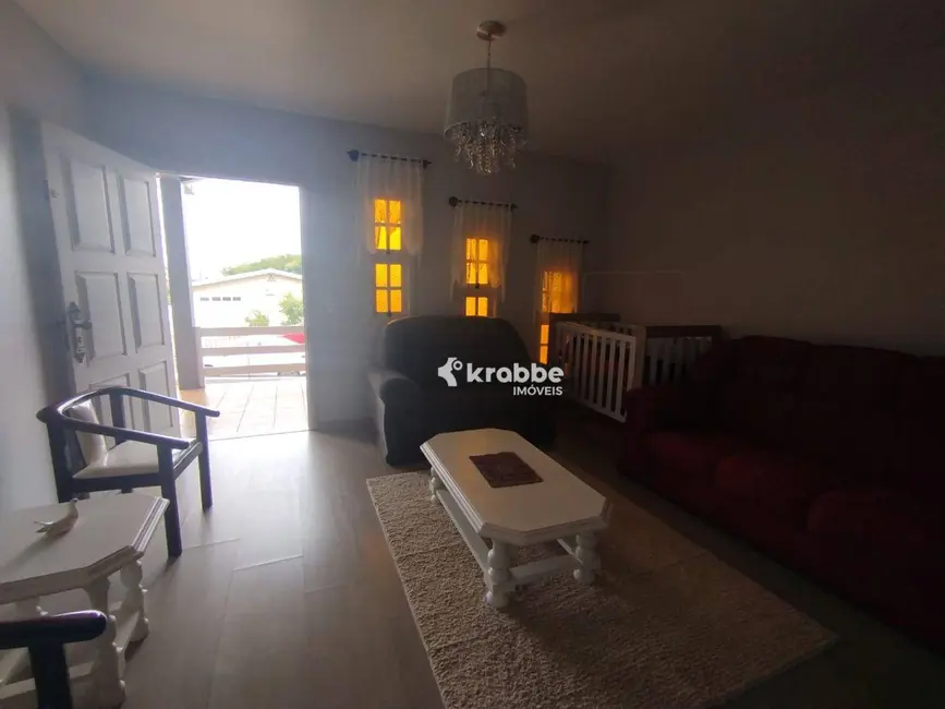 Casa com 4 quartos à venda, 613m2 em Languiru, Teutonia - RS - imagem 4 Foto 4 de Casa com 4 quartos à venda, 613m2 em Languiru, Teutonia - RS