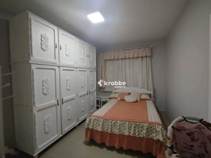 Casa com 4 quartos à venda, 613m2 em Languiru, Teutonia - RS - imagem 8 Foto 8 de Casa com 4 quartos à venda, 613m2 em Languiru, Teutonia - RS