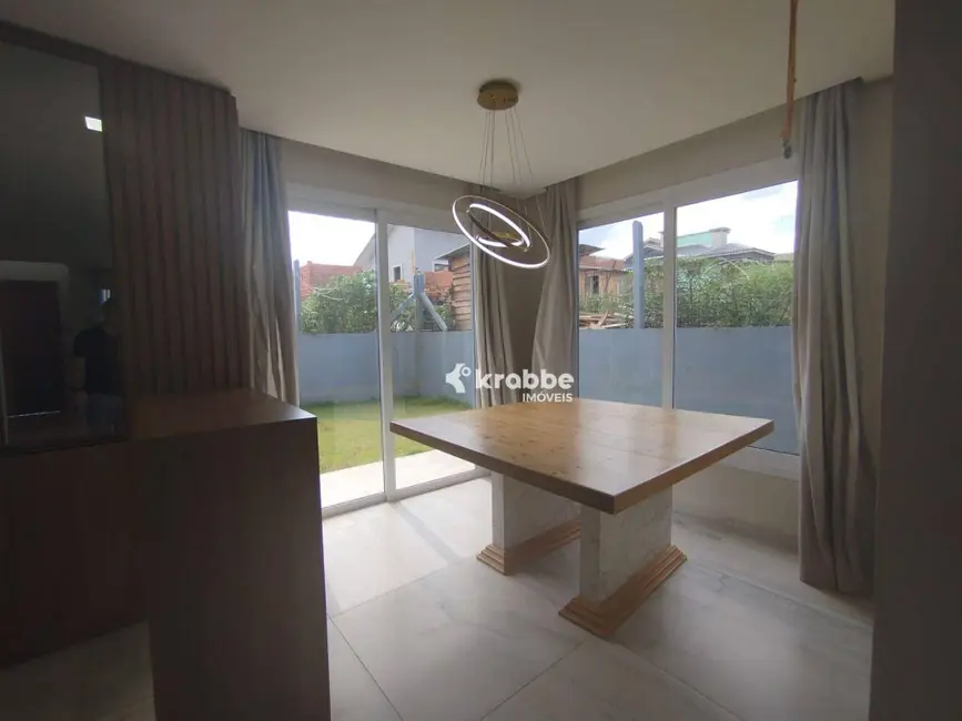 Casa com 3 quartos à venda, 314m2 em Teutonia - RS - imagem 5 Foto 5 de Casa com 3 quartos à venda, 314m2 em Teutonia - RS