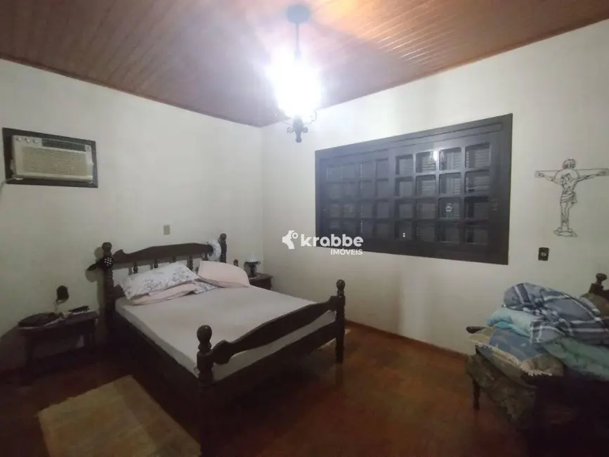 Foto 9 de Casa com 4 quartos à venda, 732m2 em Languiru, Teutonia - RS