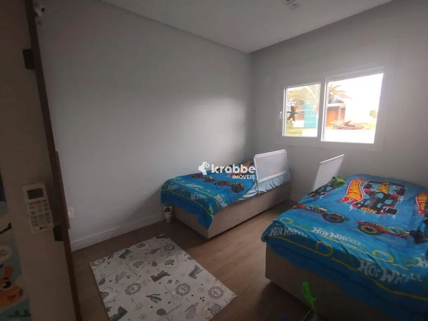 Casa com 3 quartos à venda, 318m2 em Estrela - RS - imagem 9 Foto 9 de Casa com 3 quartos à venda, 318m2 em Estrela - RS