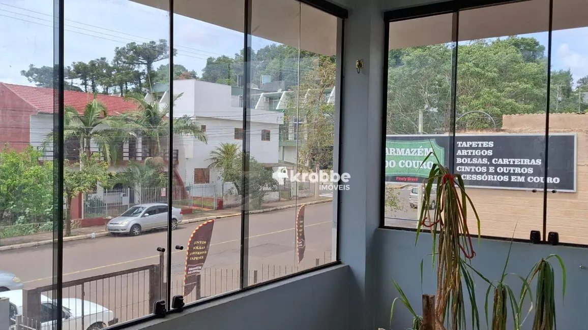 Foto 2 de Casa com 3 quartos para alugar, 337m2 em Estrela - RS