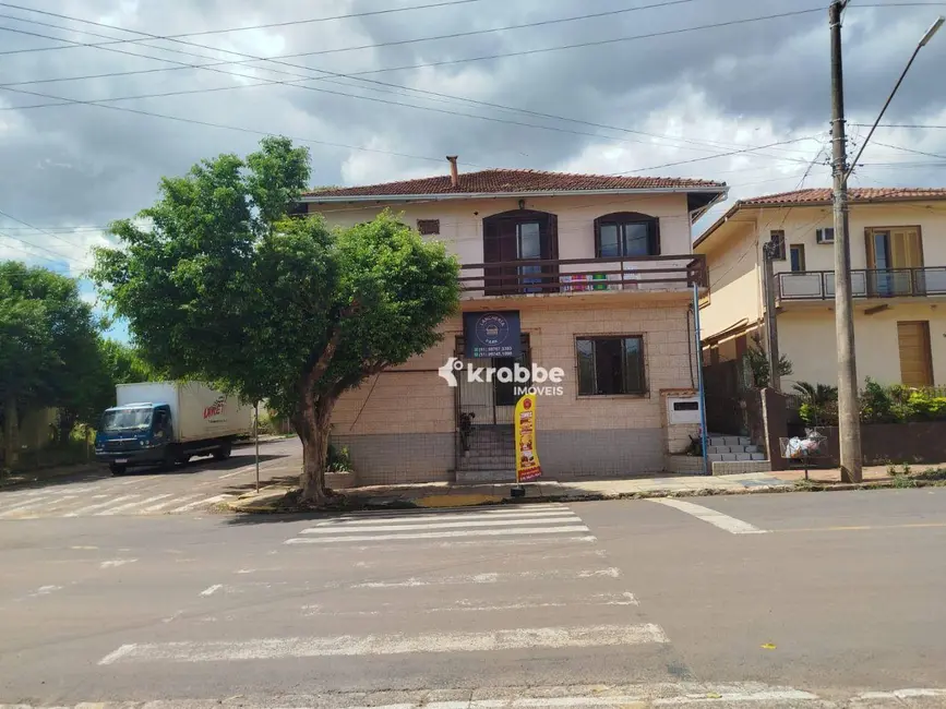 Foto 3 de Casa com 3 quartos à venda, 231m2 em Centro, Estrela - RS