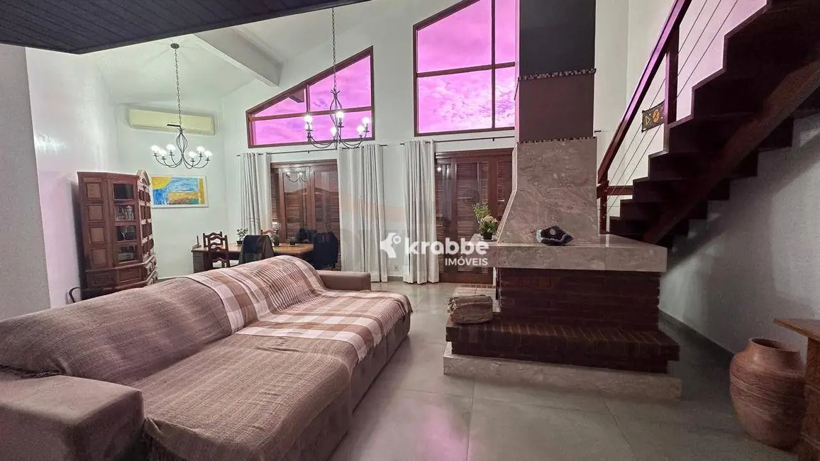 Foto 1 de Cobertura com 1 quarto à venda, 347m2 em Centro, Estrela - RS