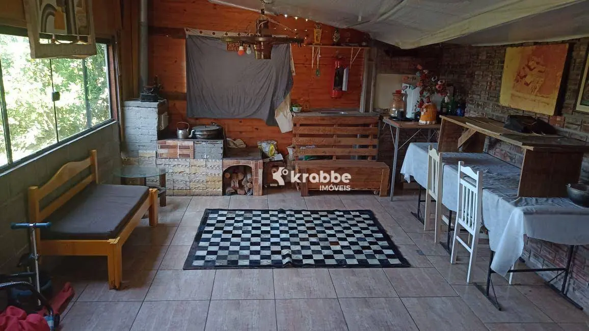 Foto 5 de Casa com 3 quartos à venda, 334m2 em Teutonia - RS