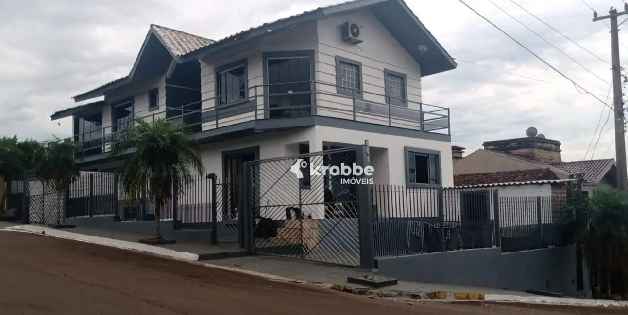 Foto 2 de Casa com 5 quartos à venda, 220m2 em Estrela - RS