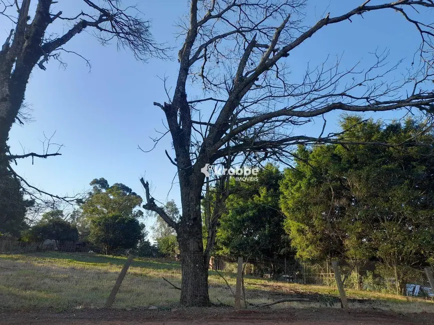 Foto 1 de Sala Comercial à venda, 88000m2 em Estrela - RS