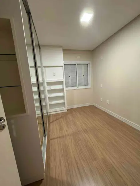 Foto 3 de Apartamento com 3 quartos à venda, 87m2 em Estrela - RS